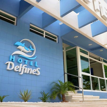 Hotel Delfines - A 2 Calles Del Acuario Веракрус Экстерьер фото